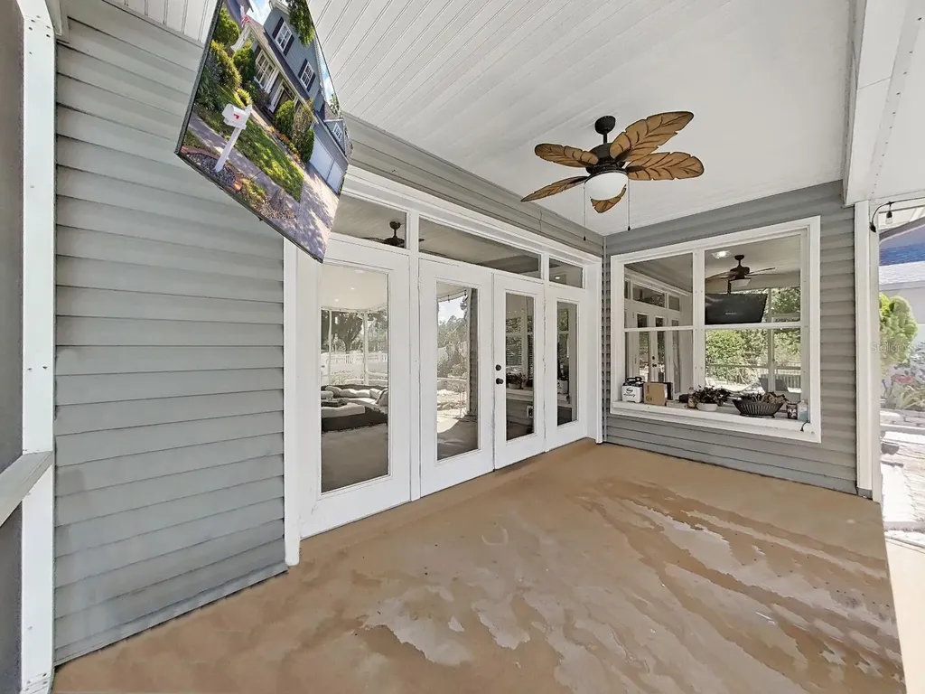 1083 Misty Hollow Lane Tarpon Springs FL 34688
