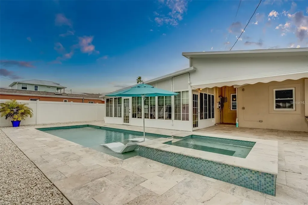 16108 Redington Drive Redington Beach FL 33708
