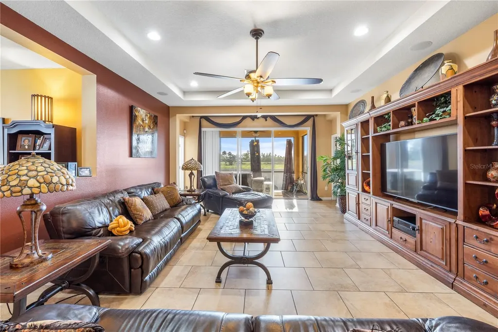 1309 Parker Den Drive Ruskin FL 33570