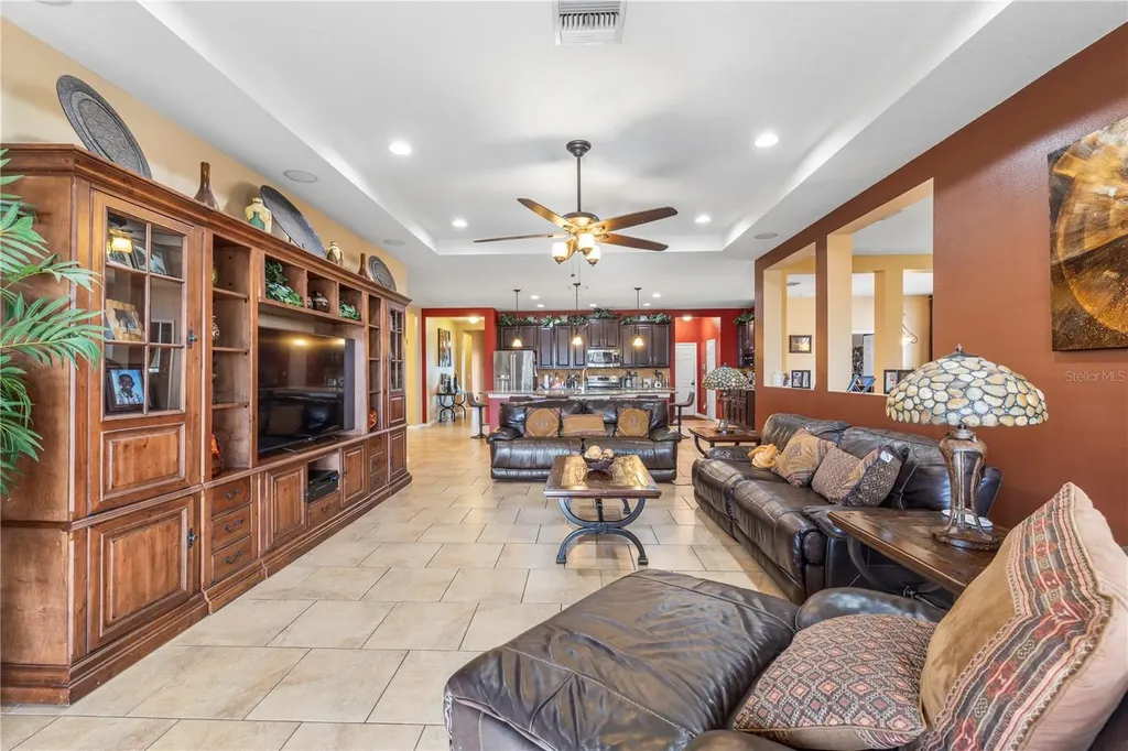 1309 Parker Den Drive Ruskin FL 33570