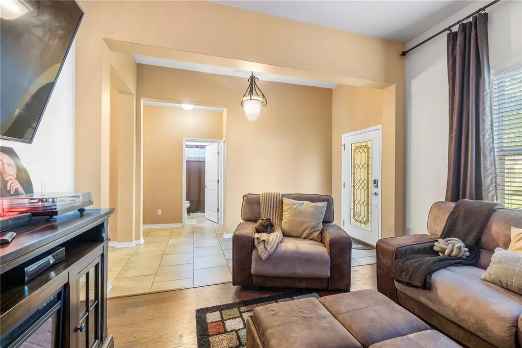 1309 Parker Den Drive Ruskin FL 33570