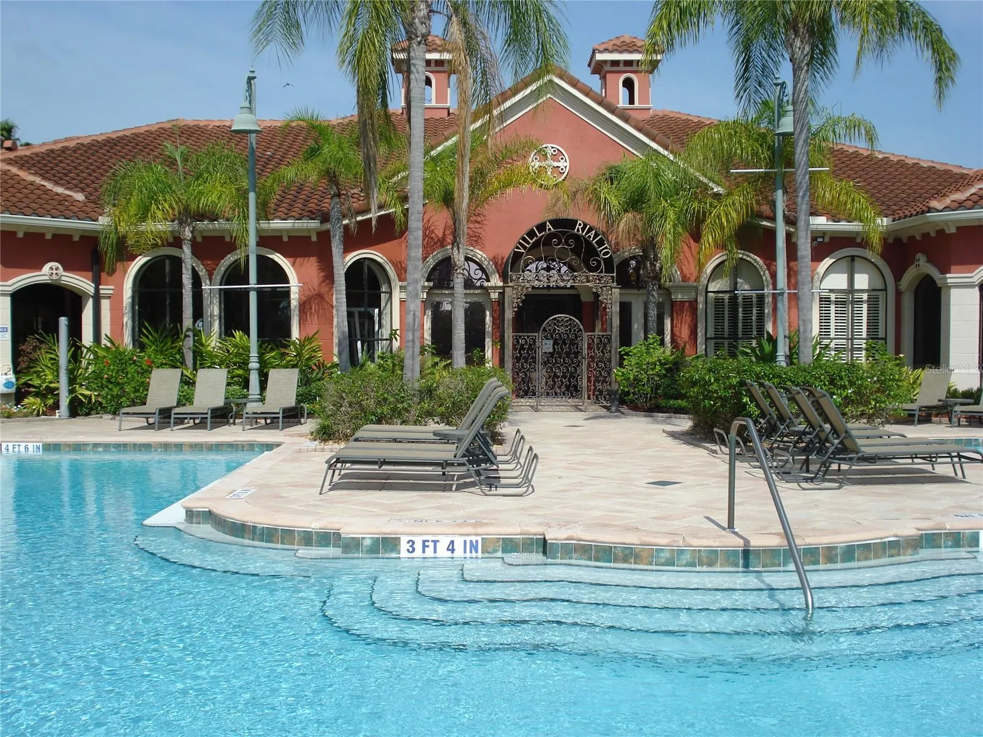 2723 Via Capri Clearwater FL 33764