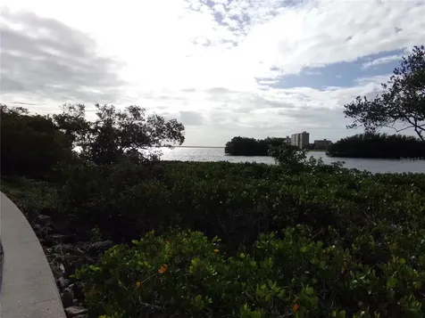 2723 Via Capri Clearwater FL 33764