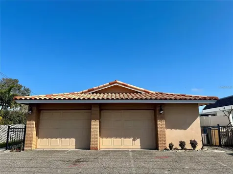 11315 3rd Street E Treasure Island FL 33706
