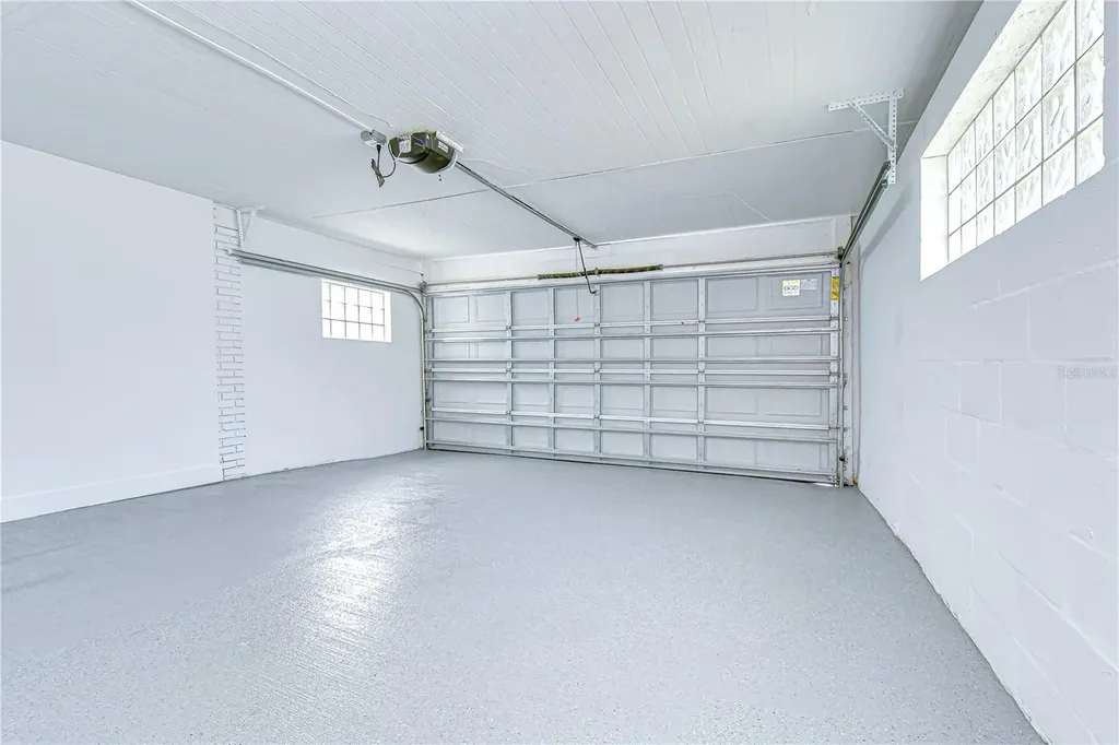 5211 S 85th Street Tampa FL 33619