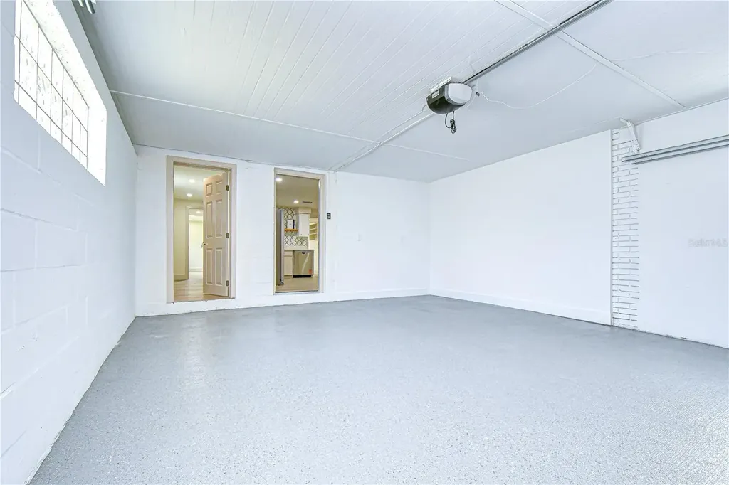 5211 S 85th Street Tampa FL 33619