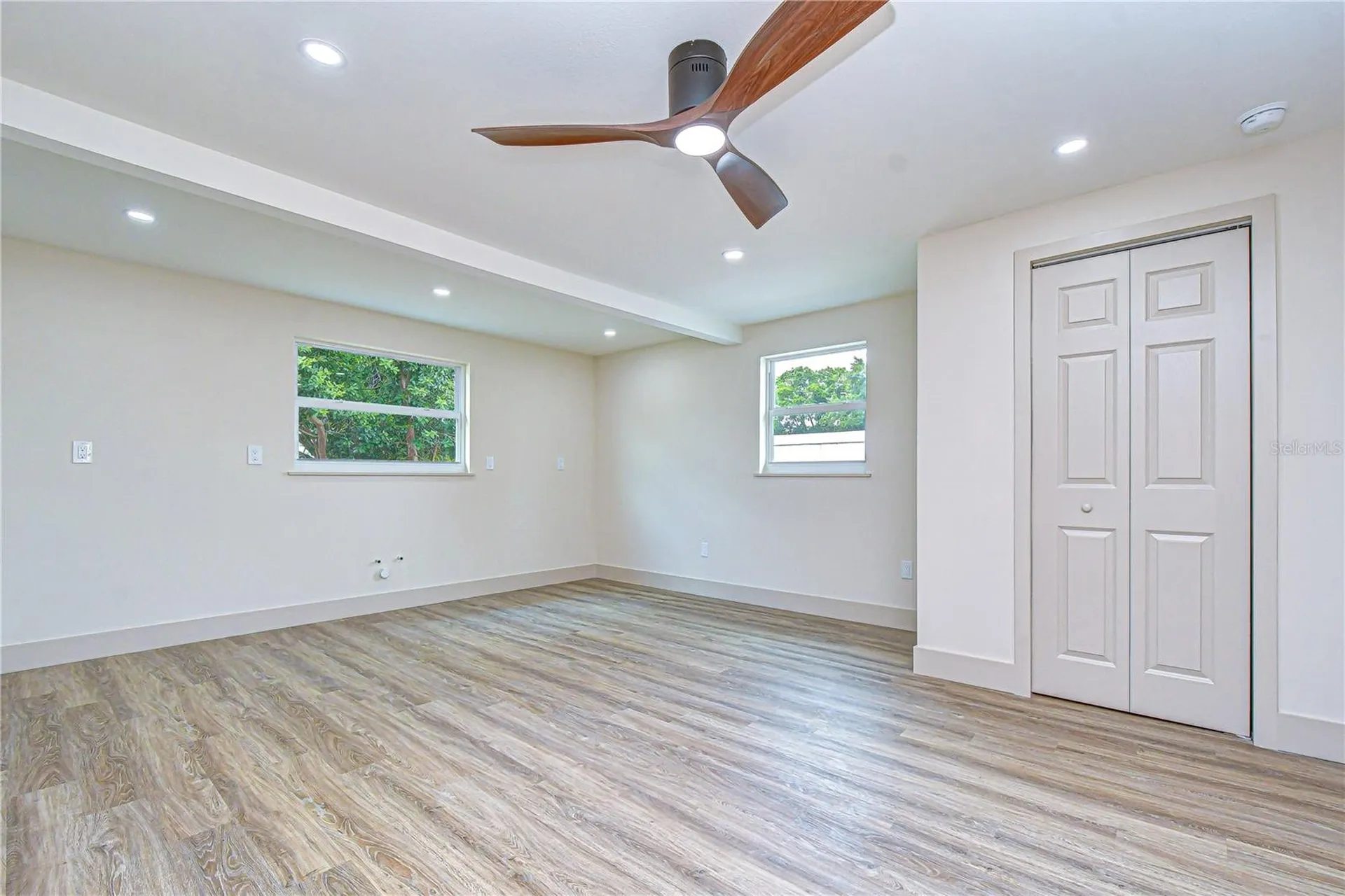 5211 S 85th Street Tampa FL 33619