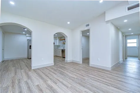 5211 S 85th Street Tampa FL 33619