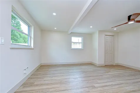 5211 S 85th Street Tampa FL 33619