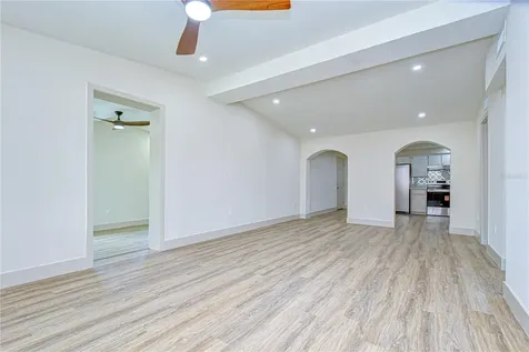 5211 S 85th Street Tampa FL 33619