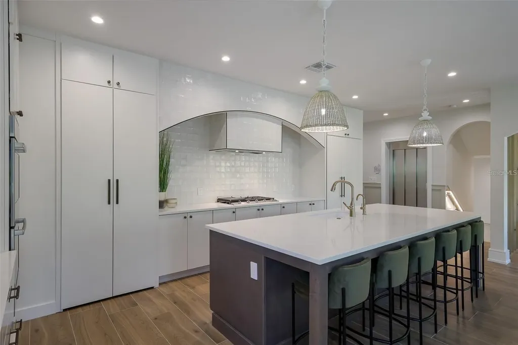 119 Mckinley Drive Sarasota FL 34236