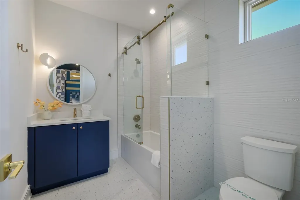 119 Mckinley Drive Sarasota FL 34236