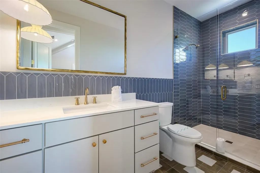119 Mckinley Drive Sarasota FL 34236