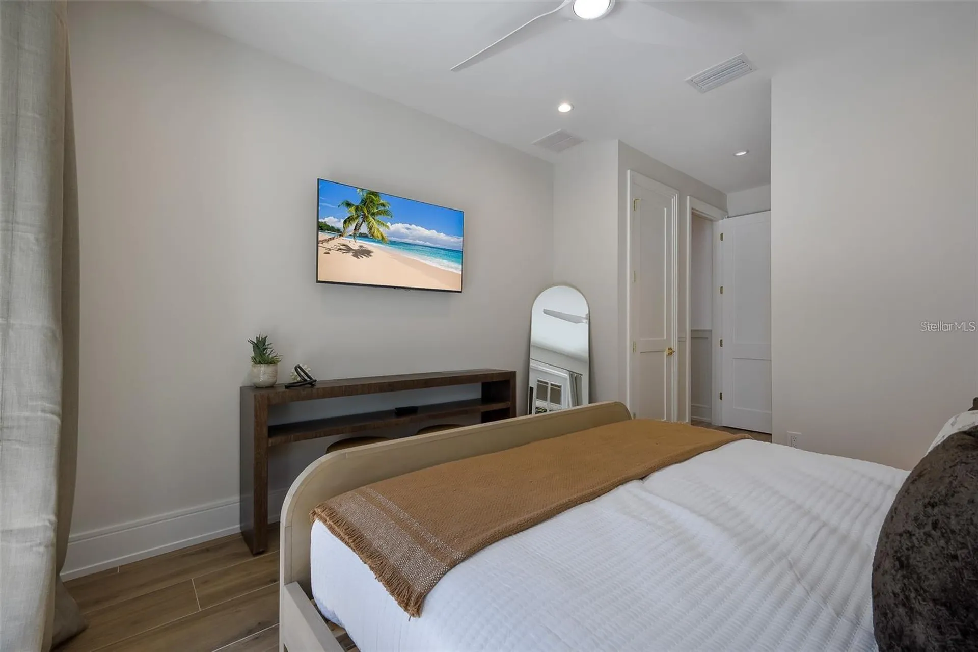 119 Mckinley Drive Sarasota FL 34236