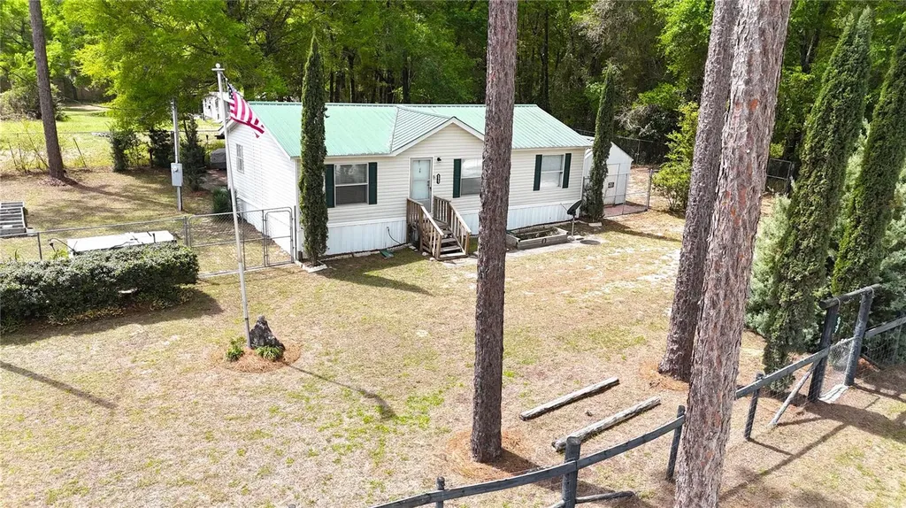 6947 SE 80th Place Trenton FL 32693