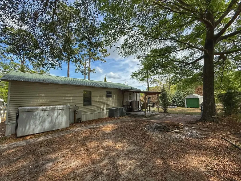 6947 SE 80th Place Trenton FL 32693