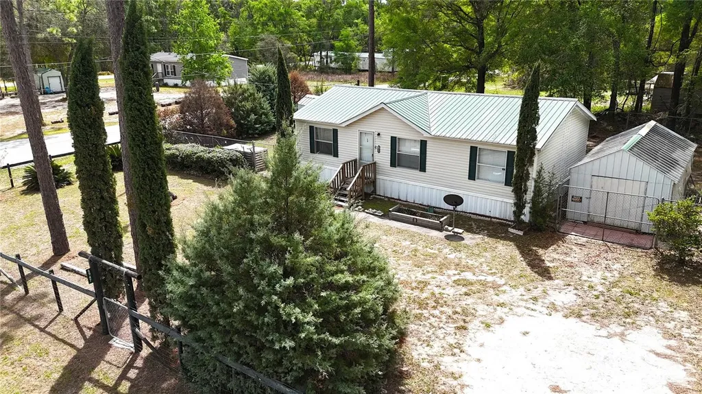 6947 SE 80th Place Trenton FL 32693