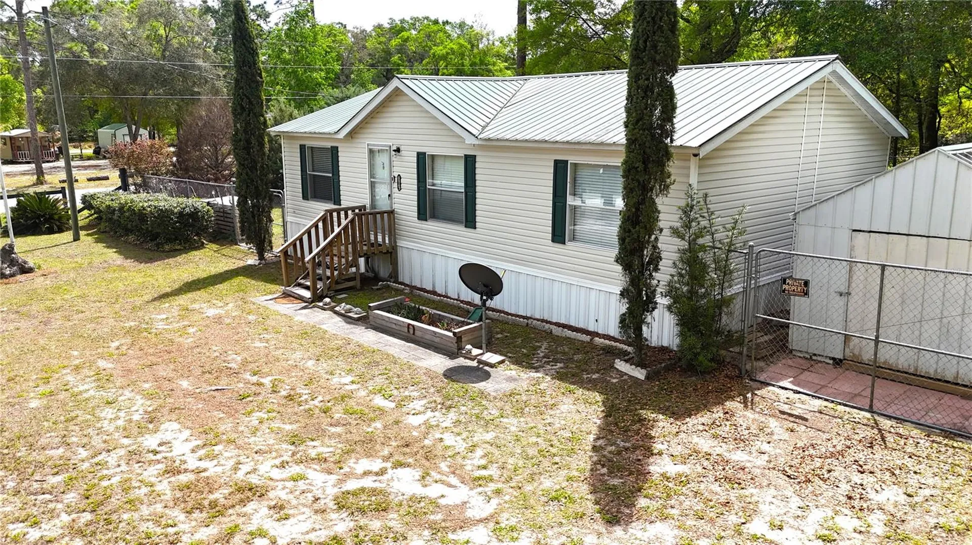 6947 SE 80th Place Trenton FL 32693
