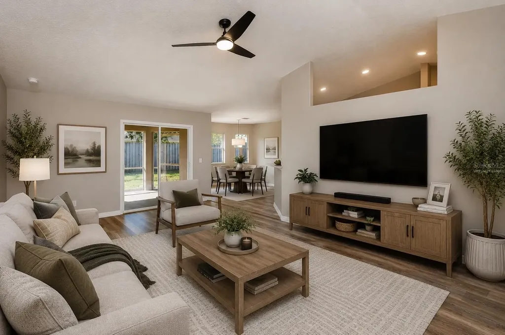 9 Slipper Flower Path E Palm Coast FL 32164