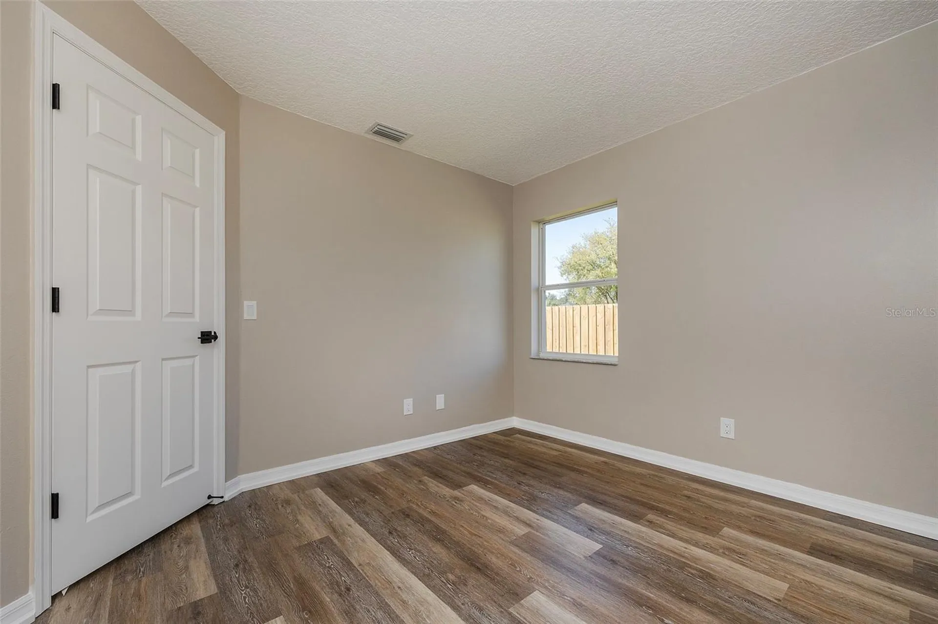 9 Slipper Flower Path E Palm Coast FL 32164