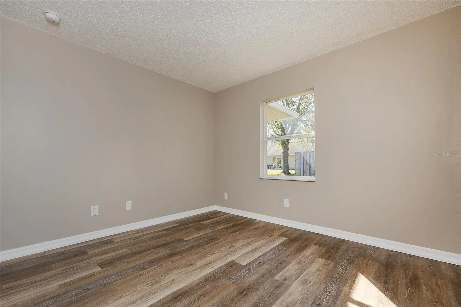 9 Slipper Flower Path E Palm Coast FL 32164