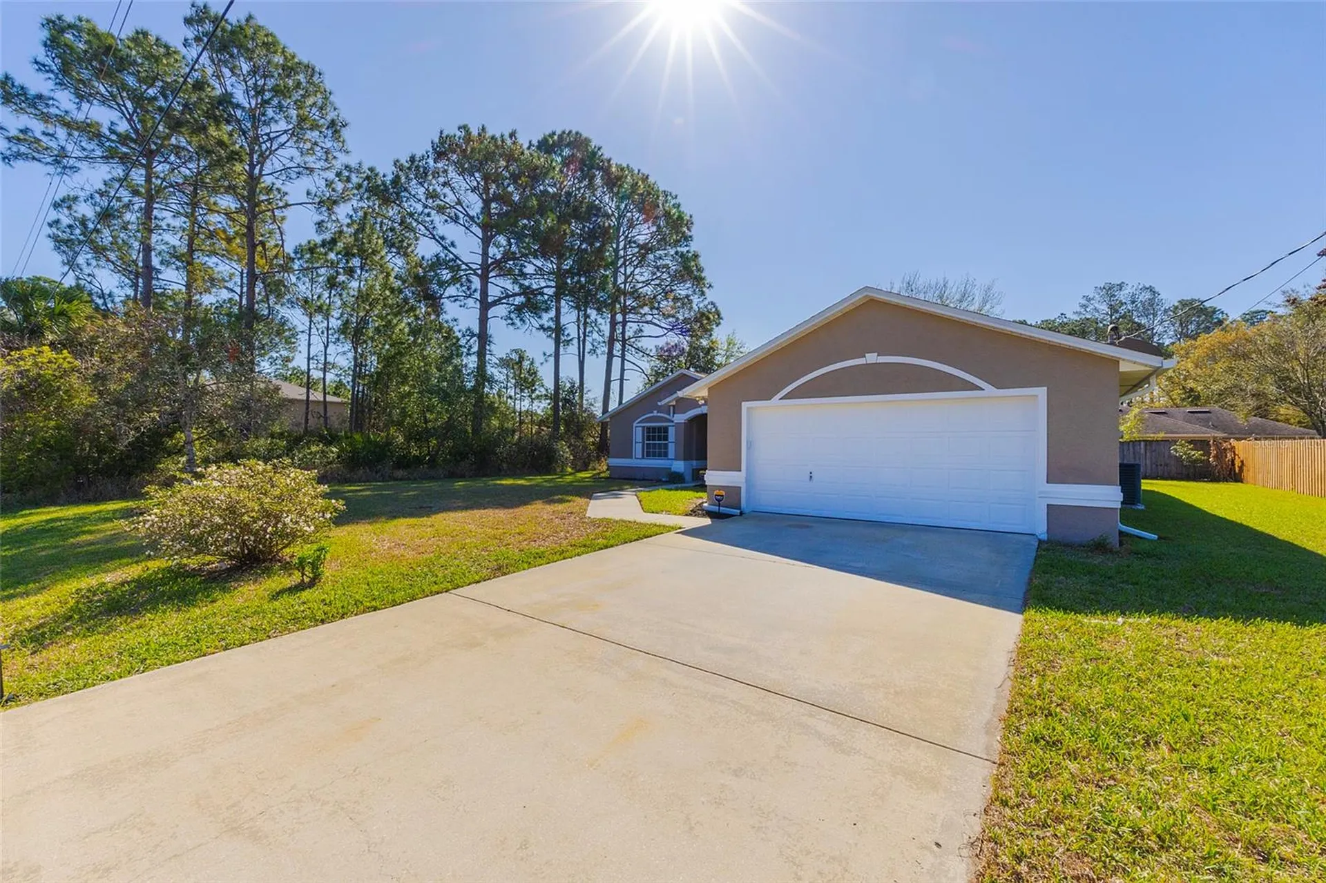 9 Slipper Flower Path E Palm Coast FL 32164