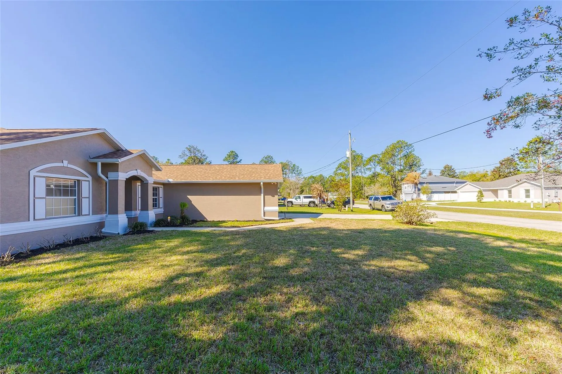 9 Slipper Flower Path E Palm Coast FL 32164