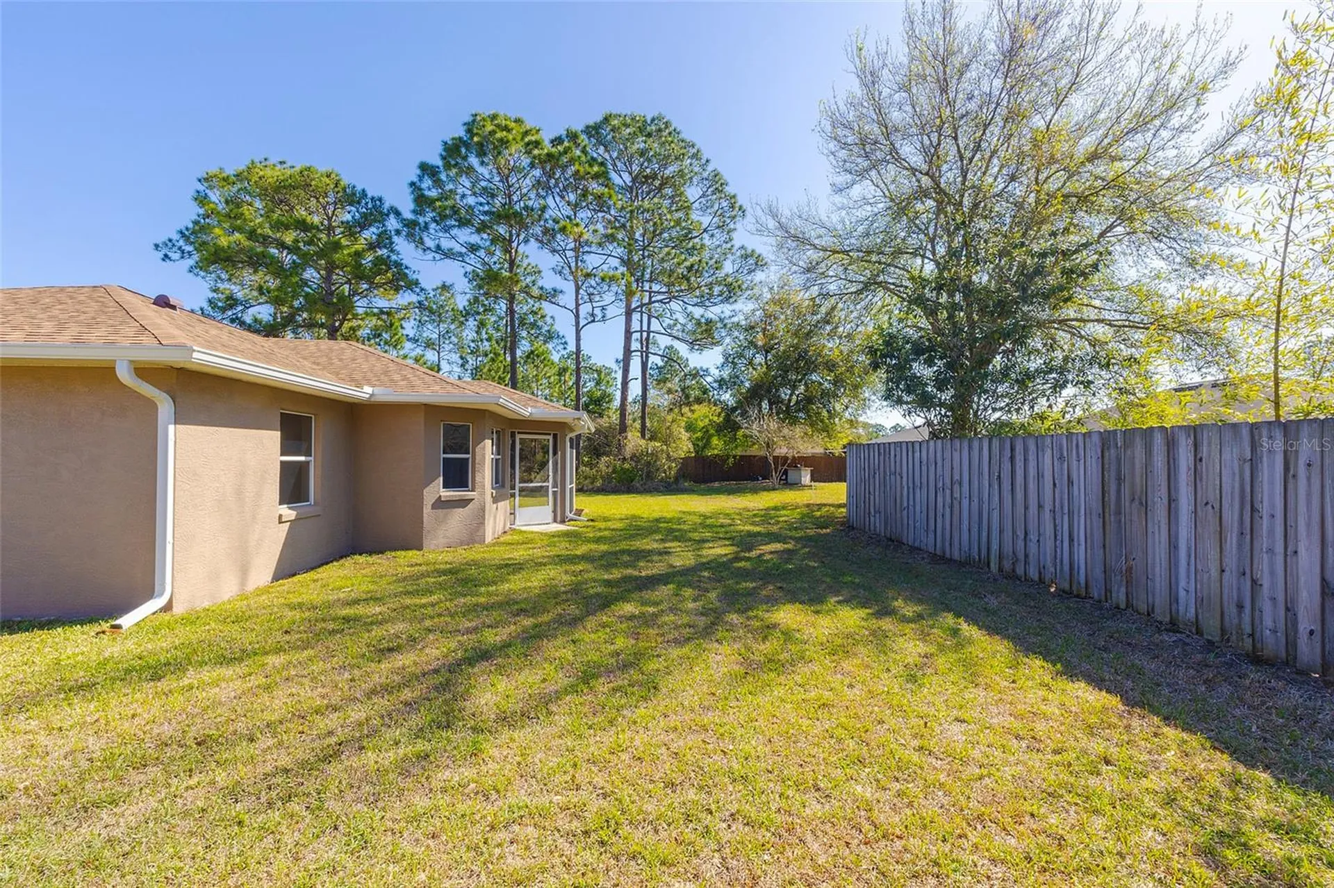 9 Slipper Flower Path E Palm Coast FL 32164