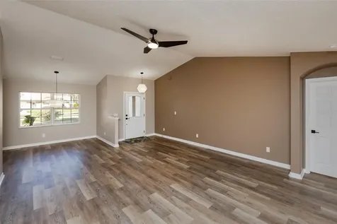 9 Slipper Flower Path E Palm Coast FL 32164