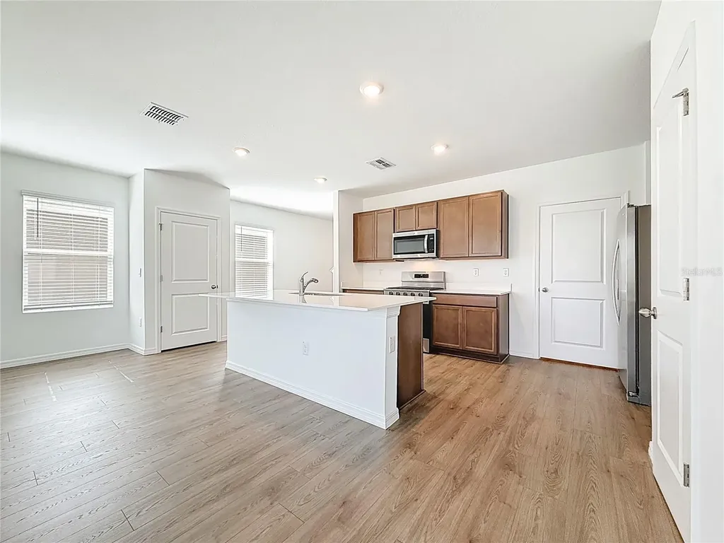 35541 Kinsey Point Zephyrhills FL 33541