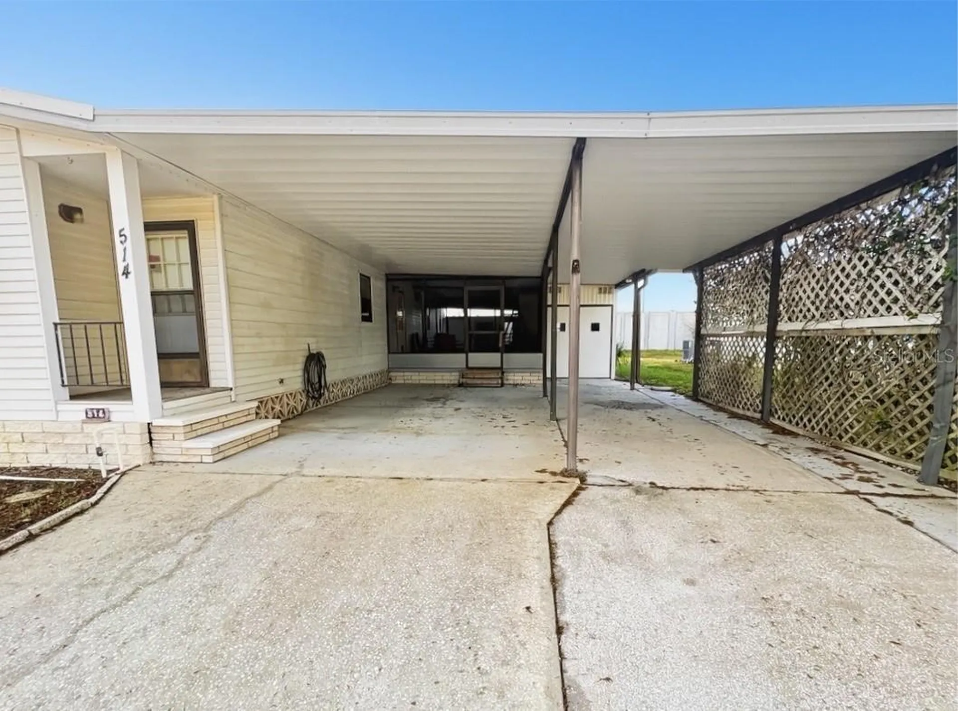 514 S Timber Trail Wildwood FL 34785