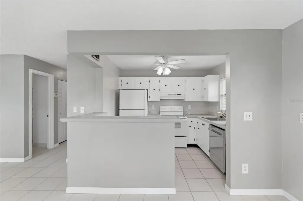 9992 86th Street Seminole FL 33777