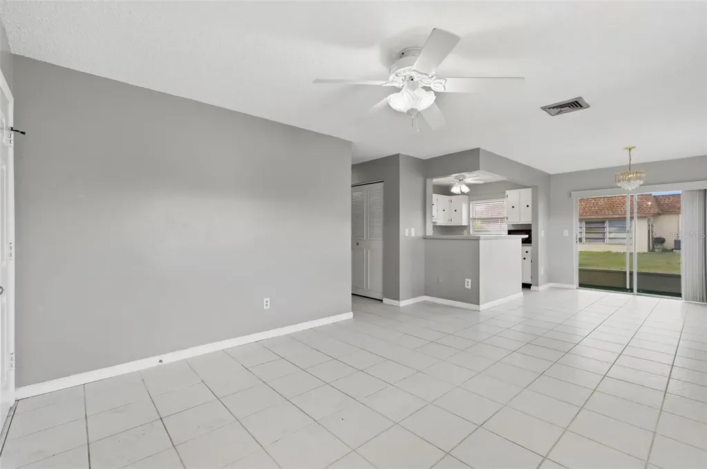 9992 86th Street Seminole FL 33777
