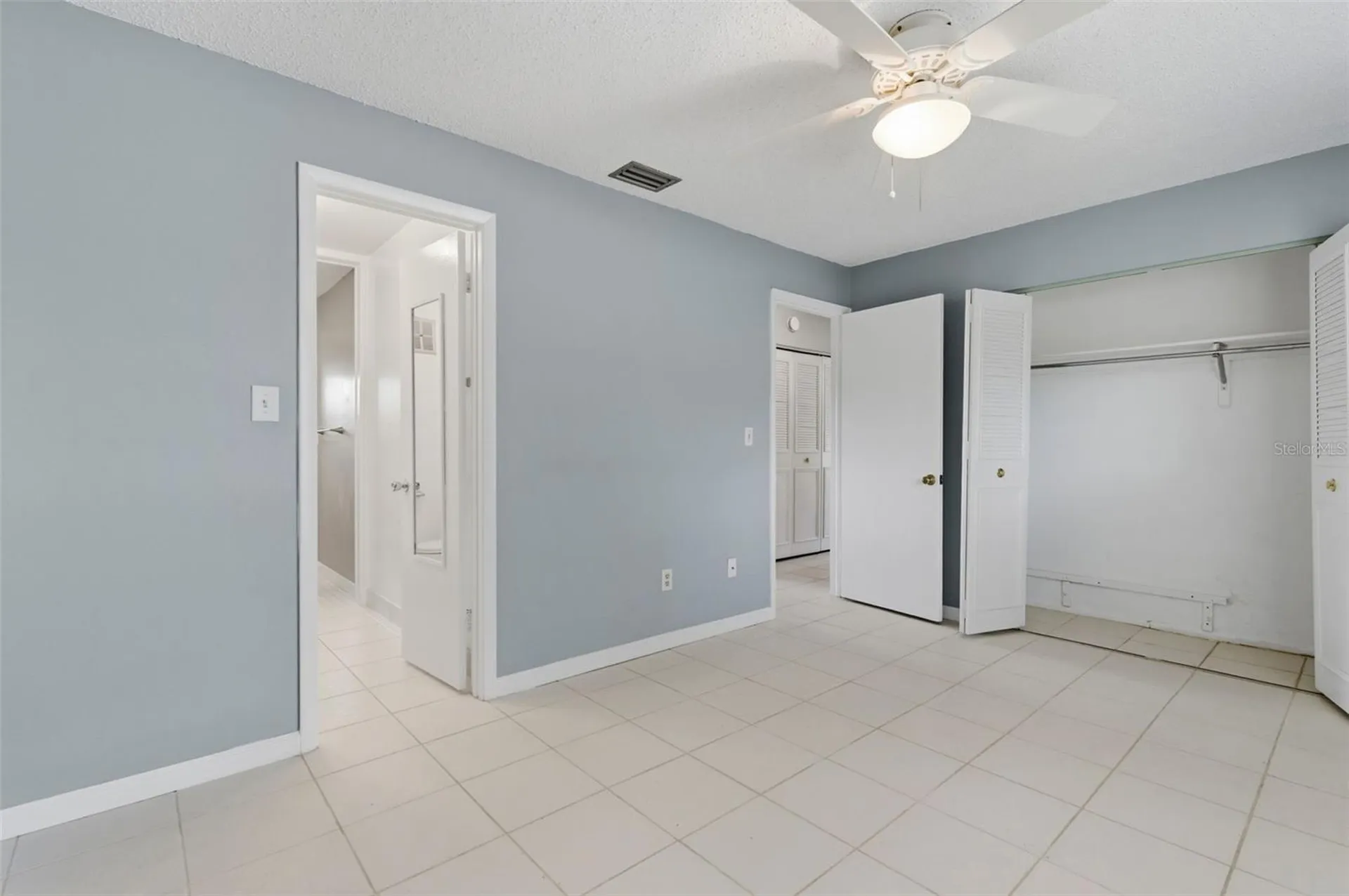 9992 86th Street Seminole FL 33777