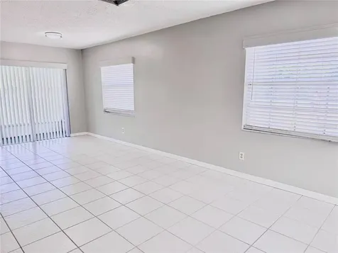9992 86th Street Seminole FL 33777