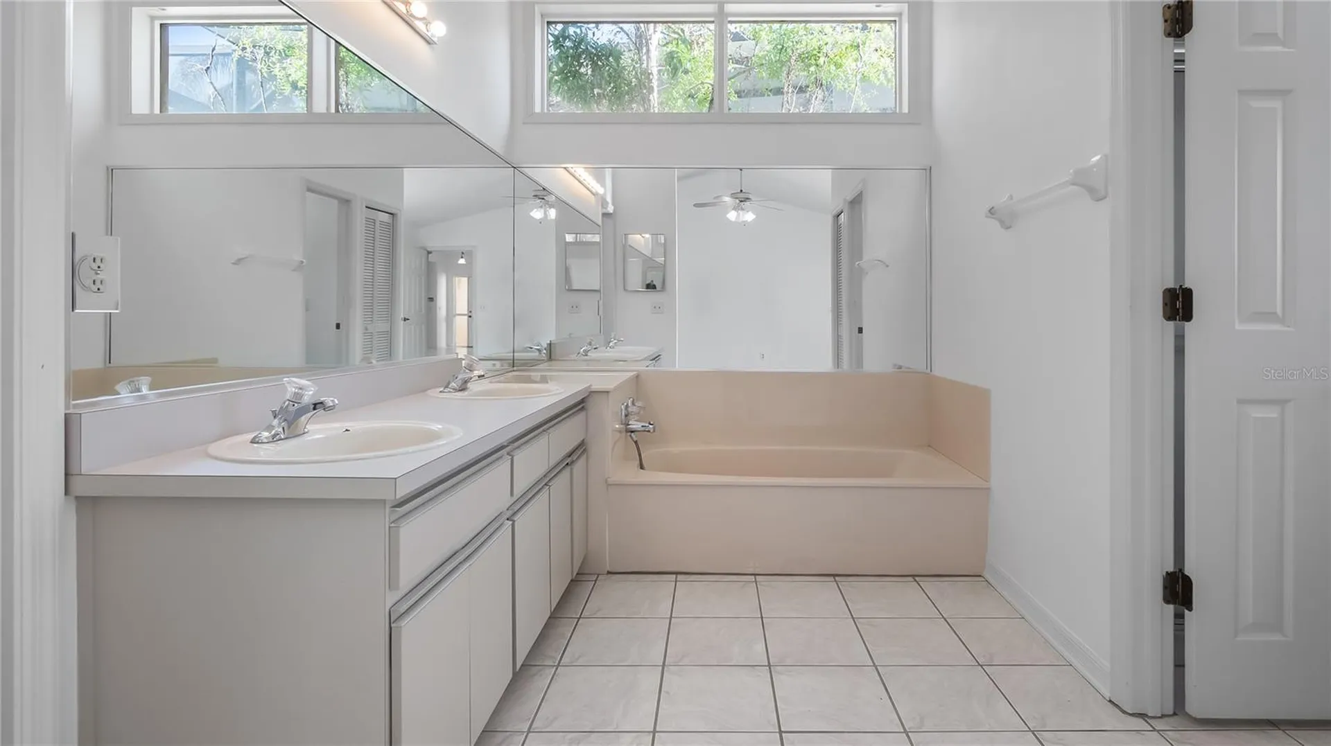 8211 Borgia Court Orlando FL 32836