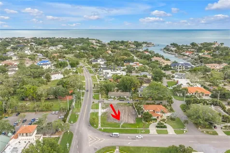 505 Snell Isle Boulevard NE St Petersburg FL 33704