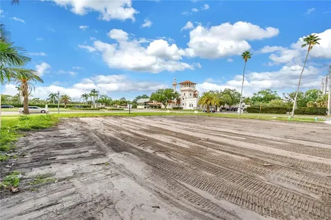 505 Snell Isle Boulevard NE St Petersburg FL 33704