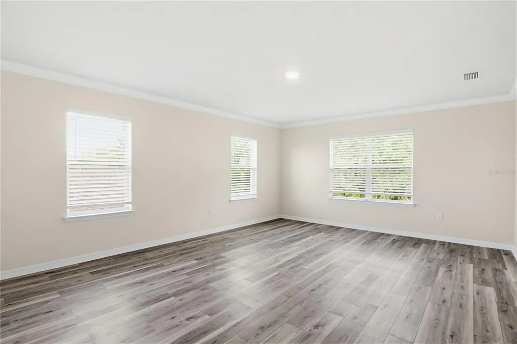 813 161st Street E Bradenton FL 34212