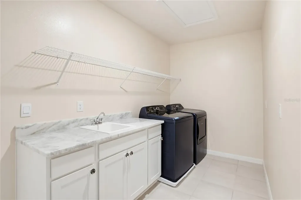 813 161st Street E Bradenton FL 34212