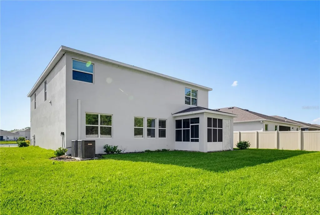 813 161st Street E Bradenton FL 34212