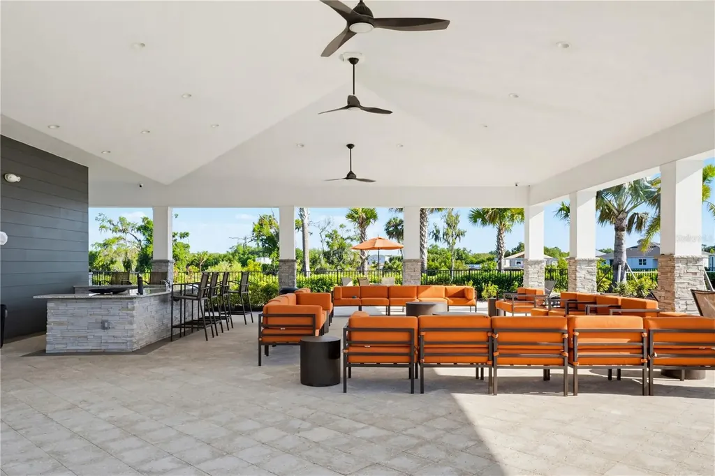 813 161st Street E Bradenton FL 34212