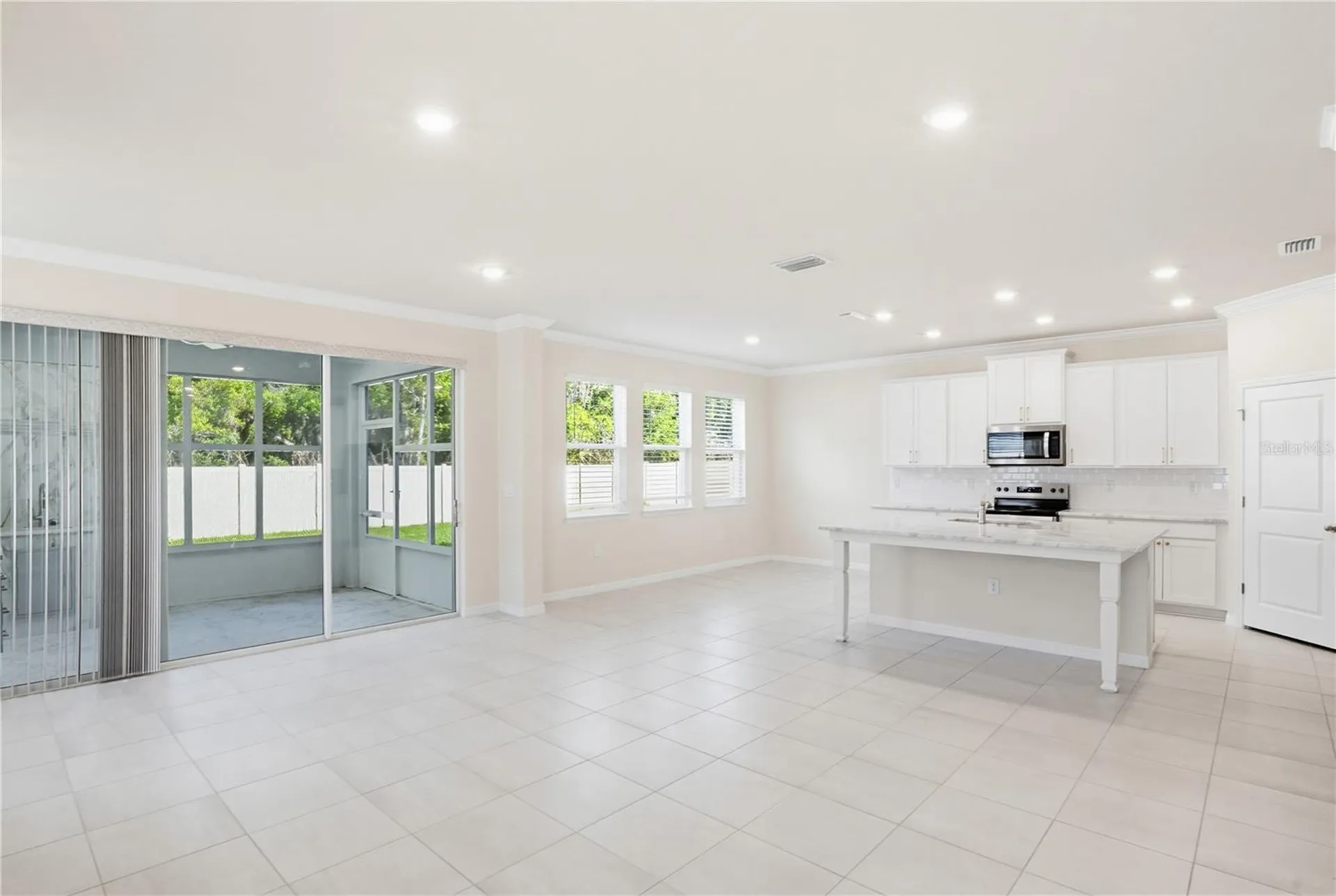 813 161st Street E Bradenton FL 34212
