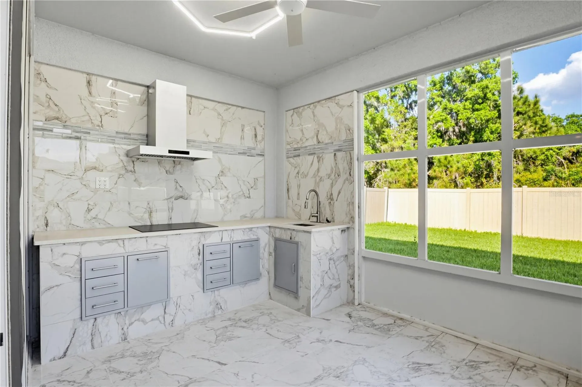 813 161st Street E Bradenton FL 34212