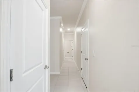 813 161st Street E Bradenton FL 34212