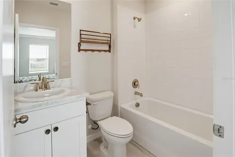813 161st Street E Bradenton FL 34212