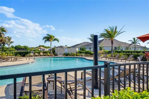 813 161st Street E Bradenton FL 34212