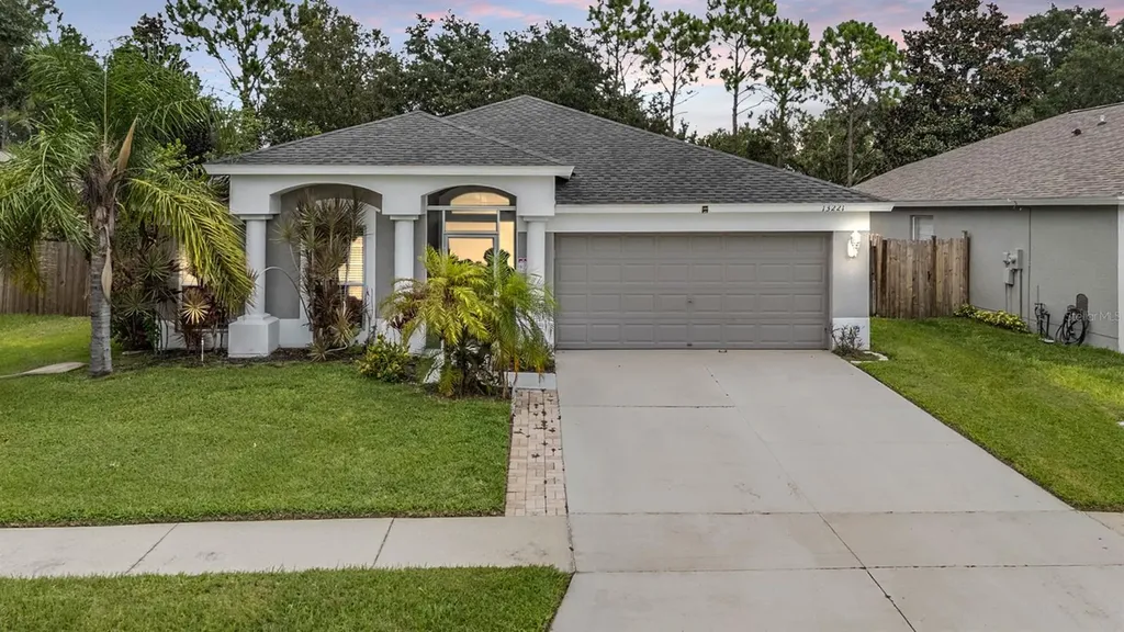 13221 Evening Sunset Lane Riverview FL 33579