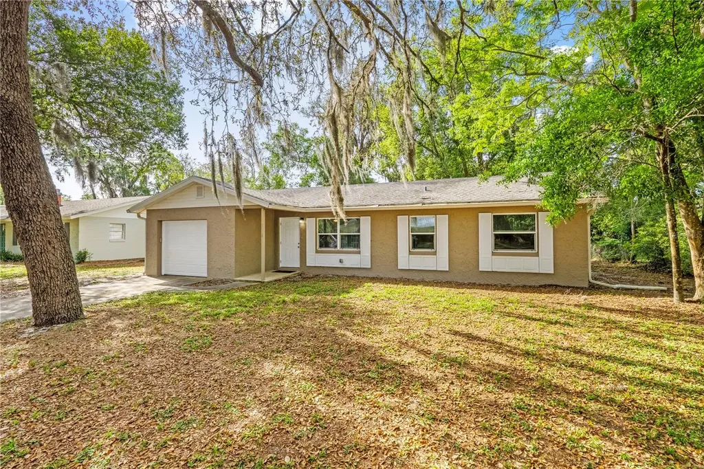 1116 Helen Drive Deland FL 32720