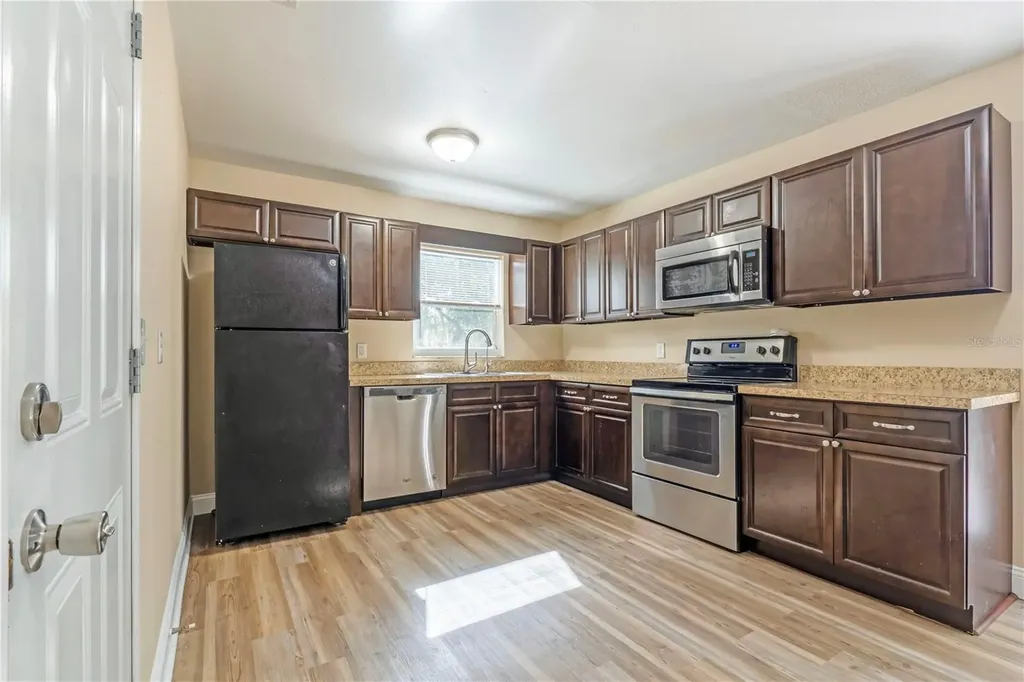 1116 Helen Drive Deland FL 32720